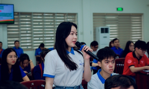 Nhóm từ thiện Fly To Sky tham gia góp ý xây dựng chương trình tăng cường năng lực quản lý, điều phối hoạt động tình nguyện trên địa bàn thành phố Hồ Chí Minh