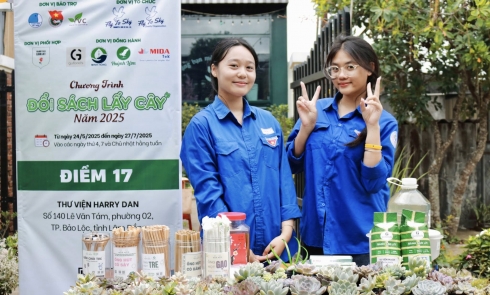 KHÔNG KHÍ CỦA CÁC ĐIỂM ĐỔI SÁCH LẤY CÂY HÔM NAY TẠI HÀ NỘI, TP. HỒ CHÍ MINH