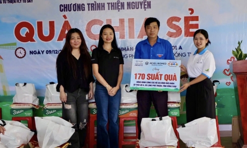 Biên bản bàn giao hàng hóa tài trợ chương trình “QUÀ CHIA SẺ” cho Đoàn TNCS Hồ Chí Minh xã Long Phú Thuận