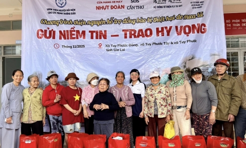 Biên bản xác nhận tài trợ và Biên bản bàn giao tài trợ cho 3 xã Tuy Phước Bắc, Tuy Phước Tây và Tuy Phước, tỉnh Gia Lai