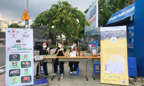 Không khí chương trình Đổi sách lấy cây tại thành phố Hồ Chí Minh trong tuần thứ 3 tổ chức